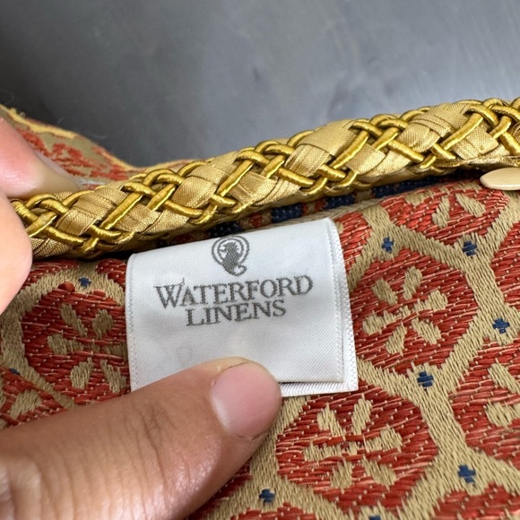 Waterford Linens‎ Floral Pillow - Picture 5 of 6